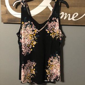 Maurice’s Black soft tank